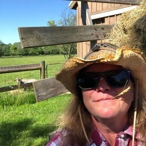 Meet your Posher, Lindsay